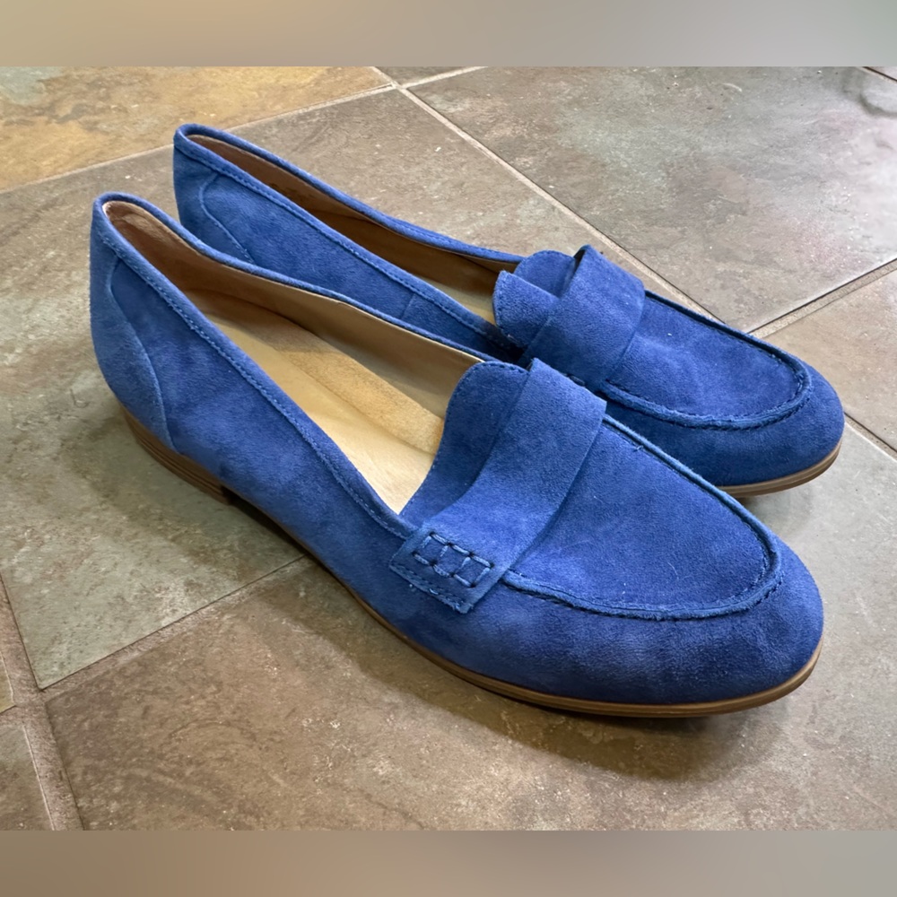 Naturalizer Royal Blue Suede Flats